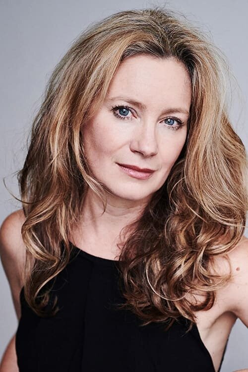 Amanda Douge — Newsreader