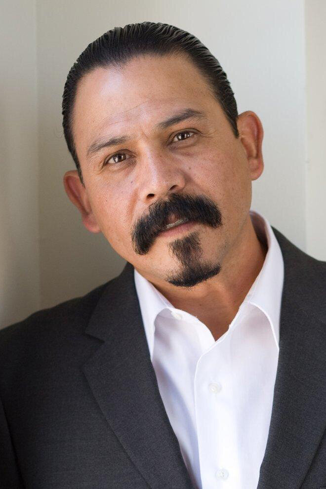 Emilio Rivera — Luis Medina