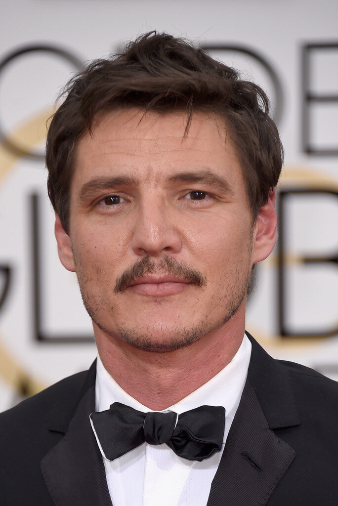 Pedro Pascal — Mandalorian