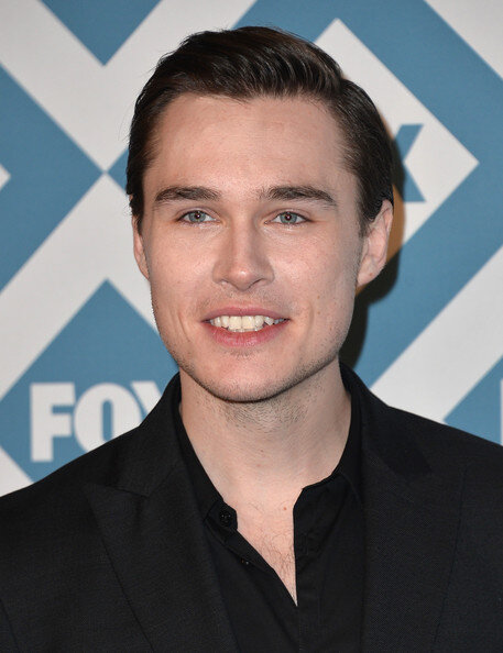 Sam Underwood — Zach Hamilton