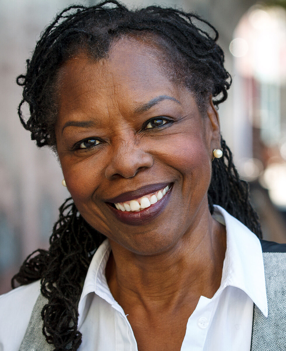 Valeri Ross — Regina