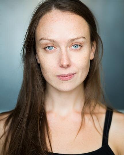 Scarlett Brookes — Hennet