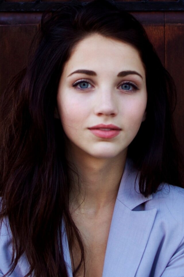 Emily Rudd — Nami