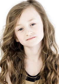 Trixiebelle Harrowell — Zoe