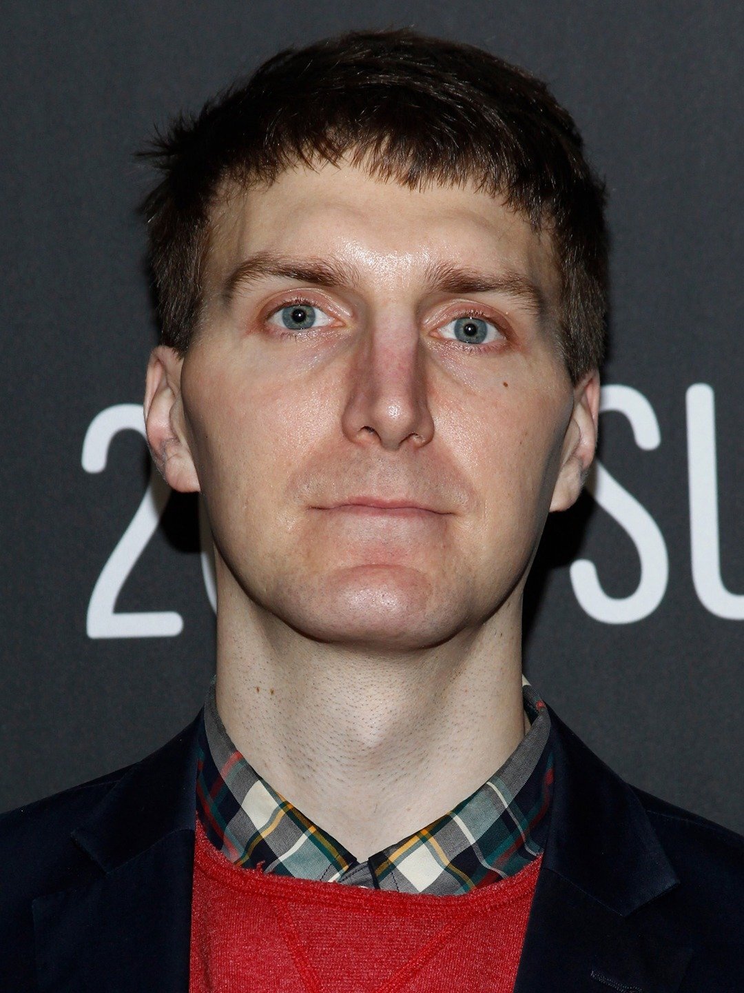 Alex Breaux — Lieutenant Robert Akers