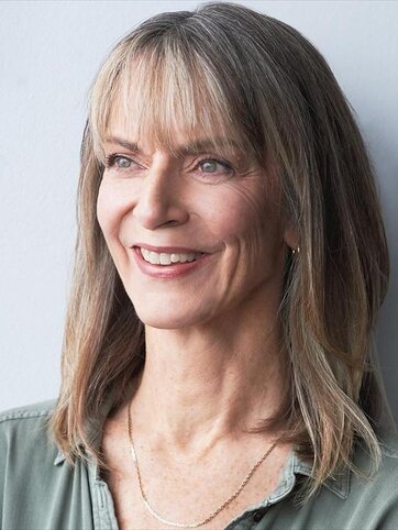 Nancy Palk — Mrs. Jobling