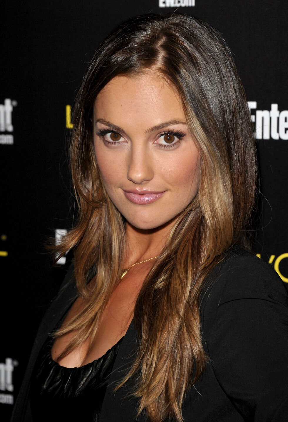 Minka Kelly — Samantha