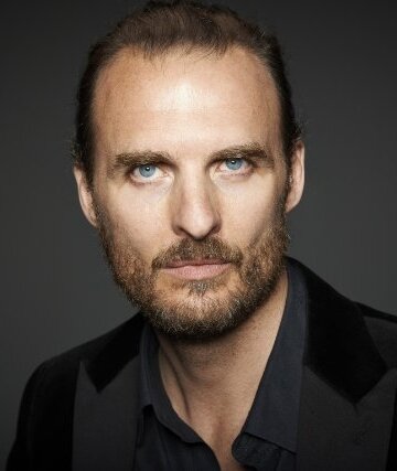 Greg Bryk — Darien Prado