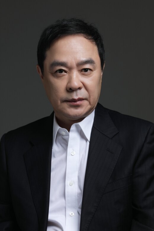 Jung Kyu Soo — Sangjoo's Governor
