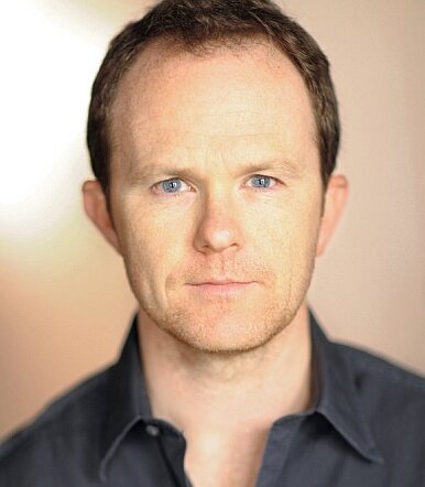 Jason Bayle — Detective Johansen