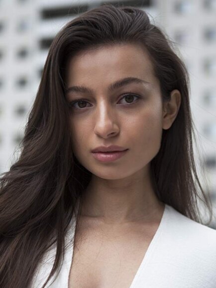 Sana Asad — Gianna