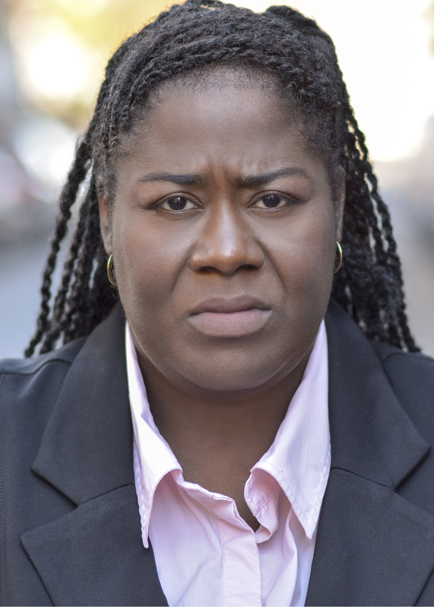Desi Waters — Court Officer