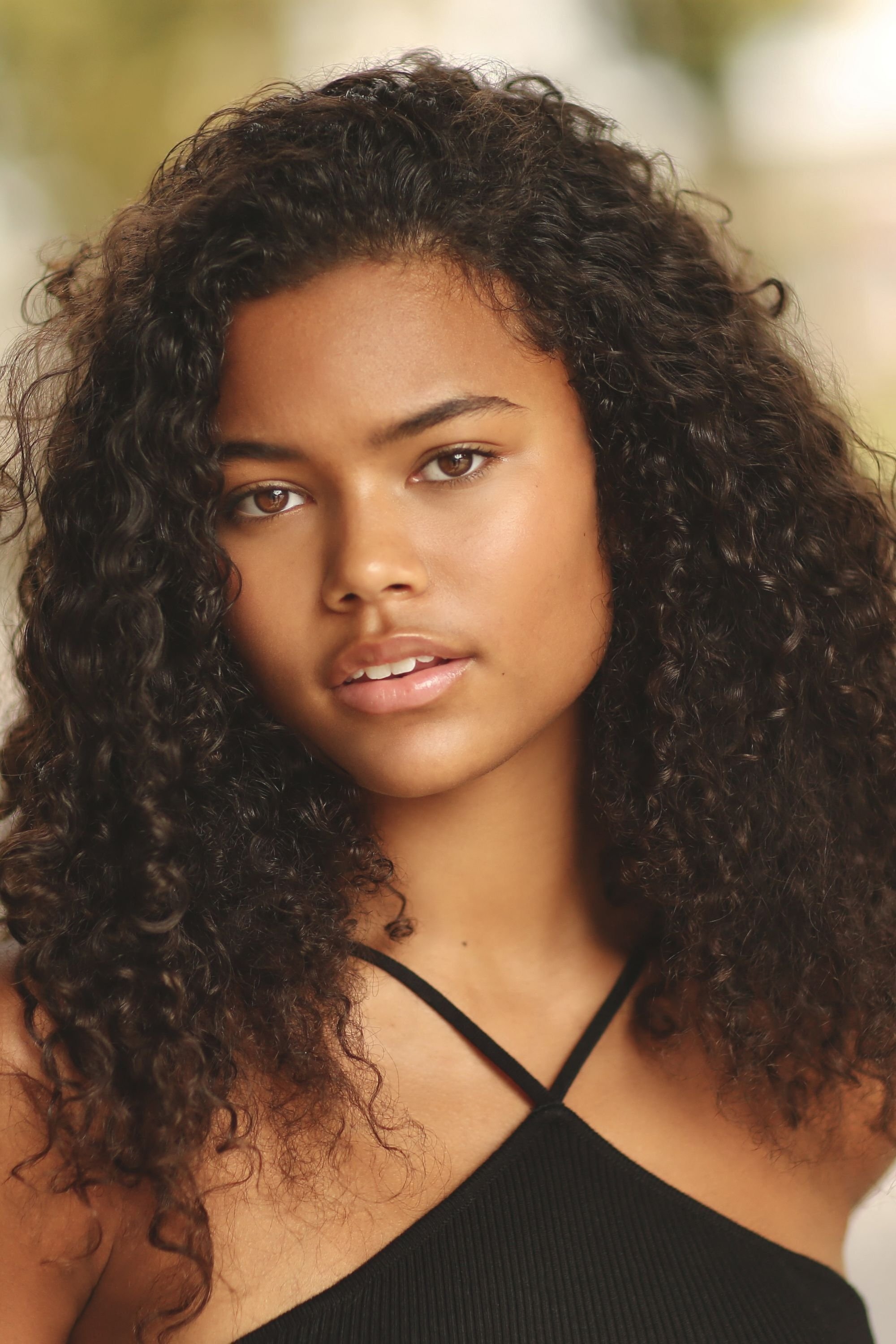 Tamara Smart — Thalia Grace