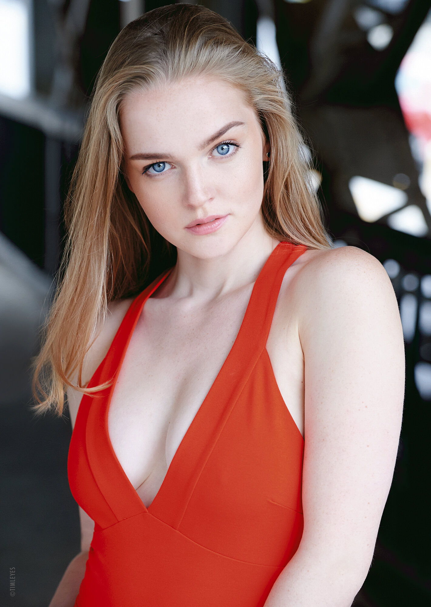 Hallea Jones — Older Girl