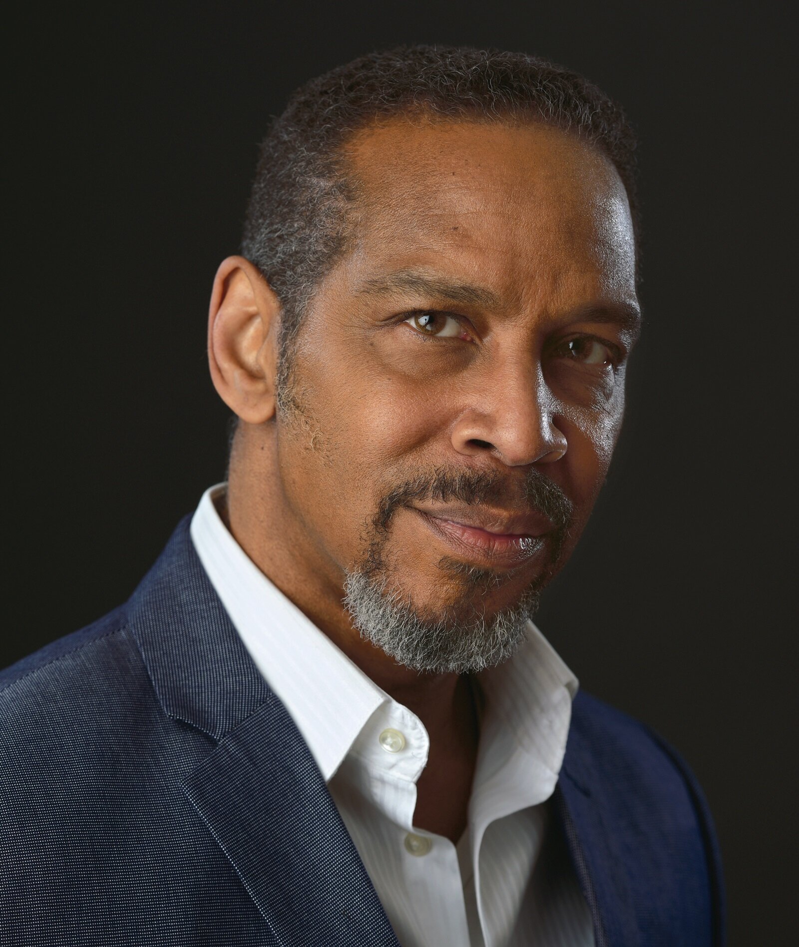 Kevyn Morrow — Warren
