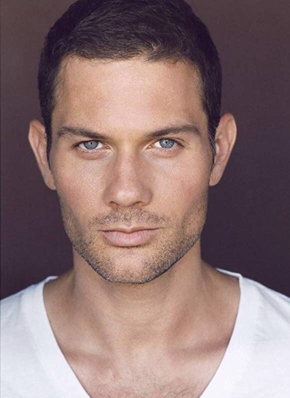 Gino Anthony Pesi — Viktor