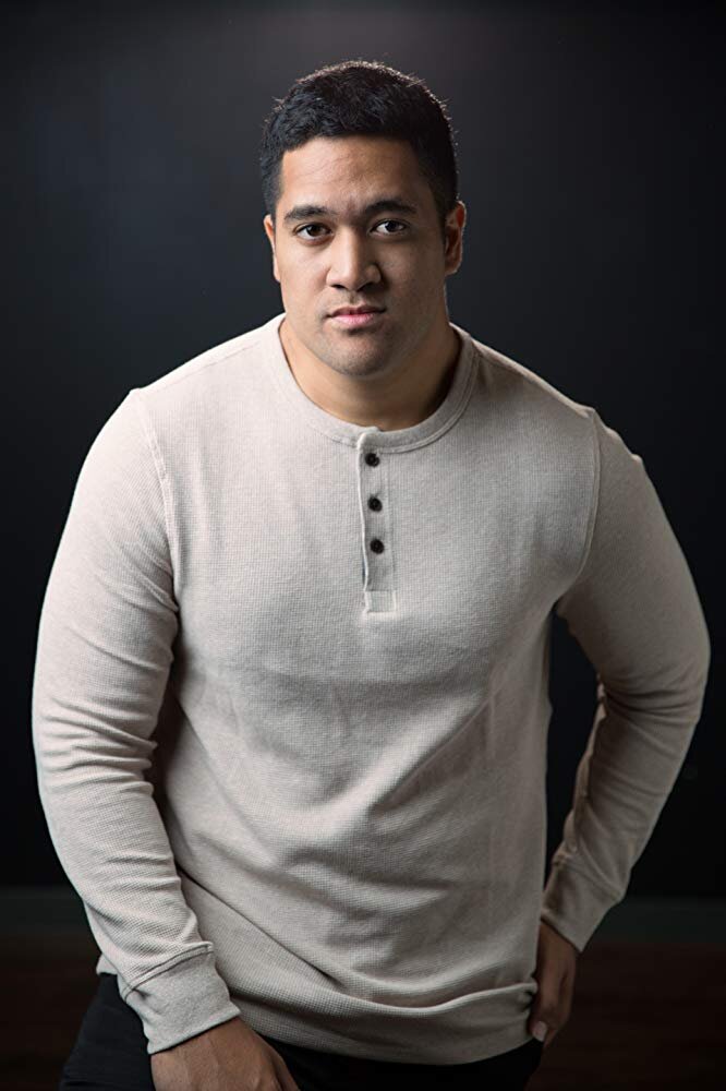 Russell Satele — Reggie / Security Guard