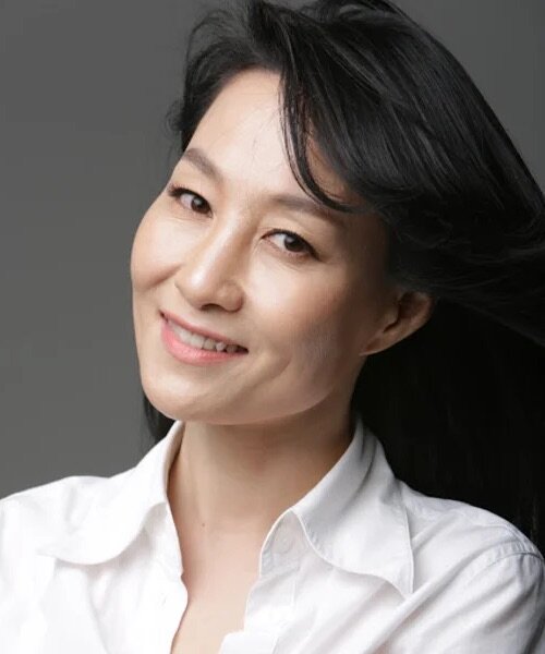 Ha Min — Queen's Chief Court Lady