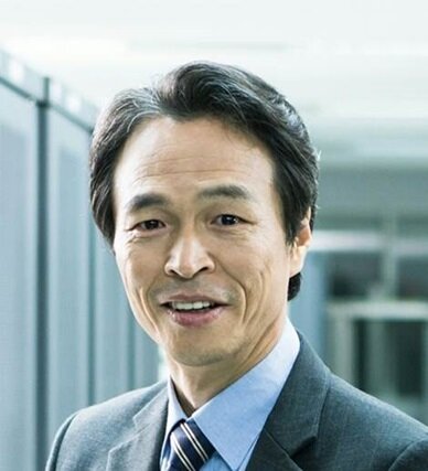 Sung Min Soo — Minister of Defence