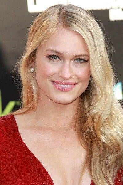 Leven Rambin — Athena Bezzerides