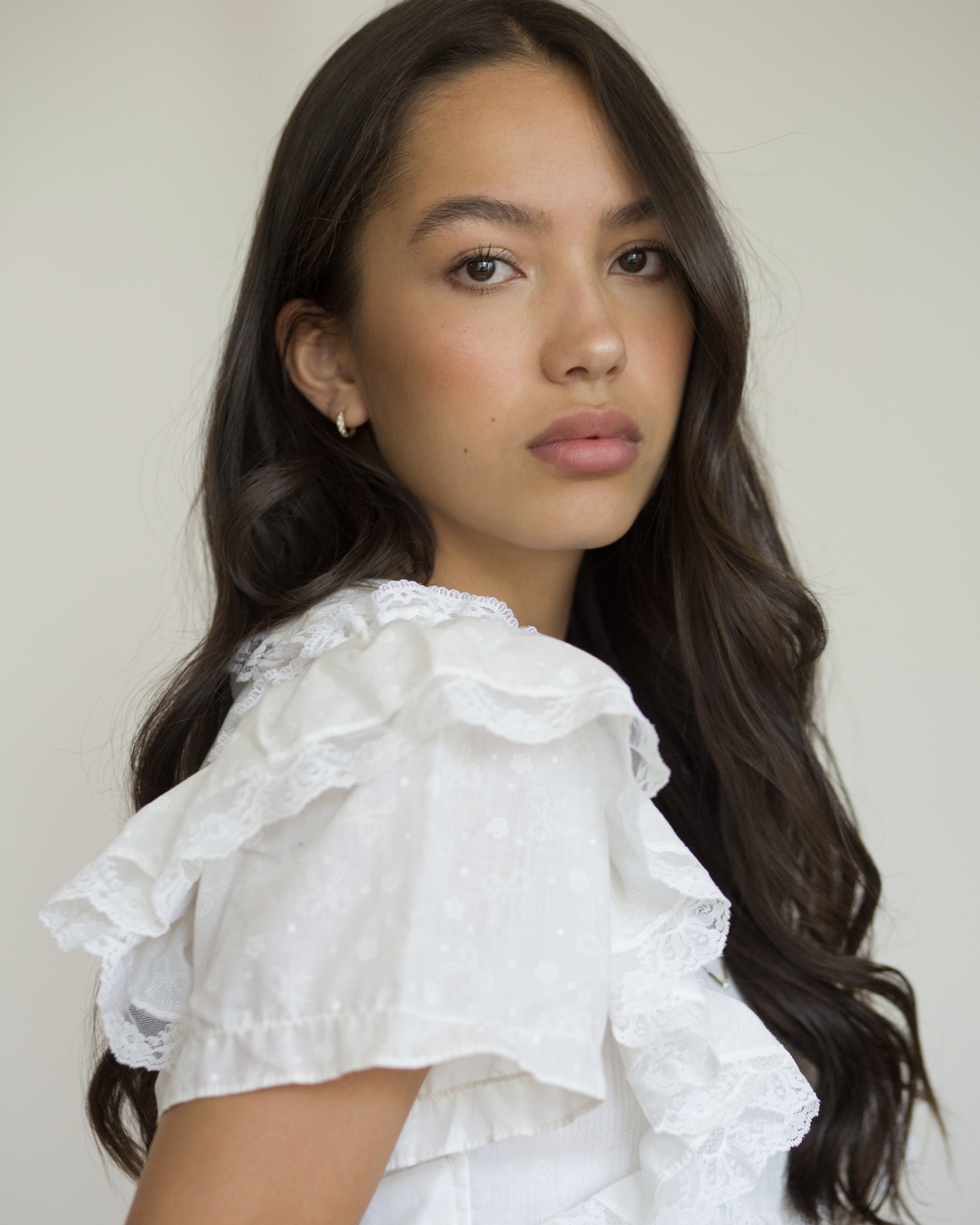 Jasmine Vega — Hylla