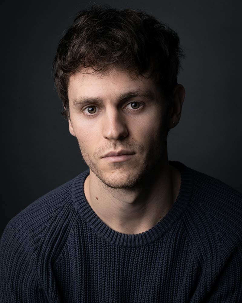 Charlie Vickers — Halbrand