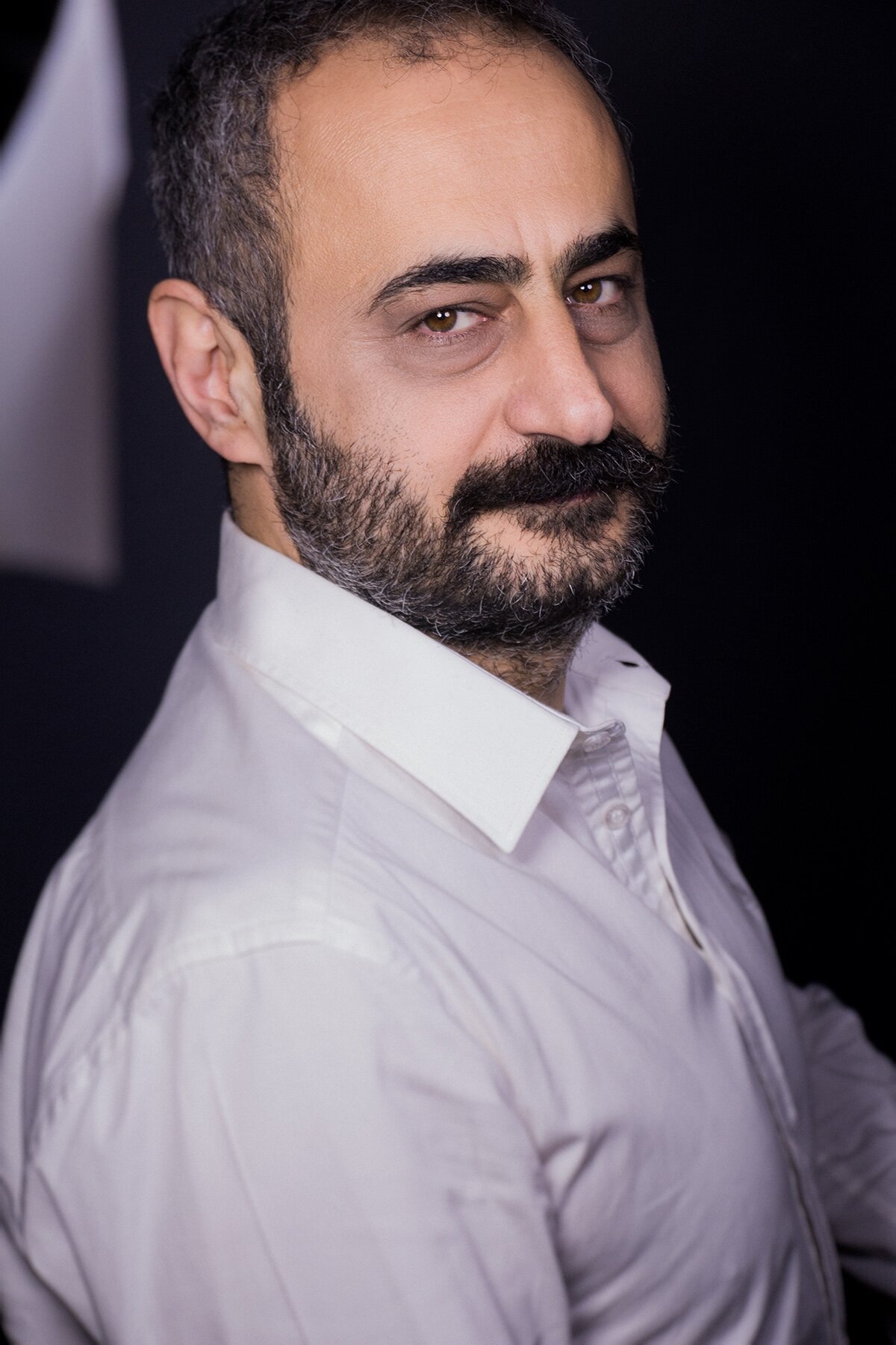 Cem Baza — Emir
