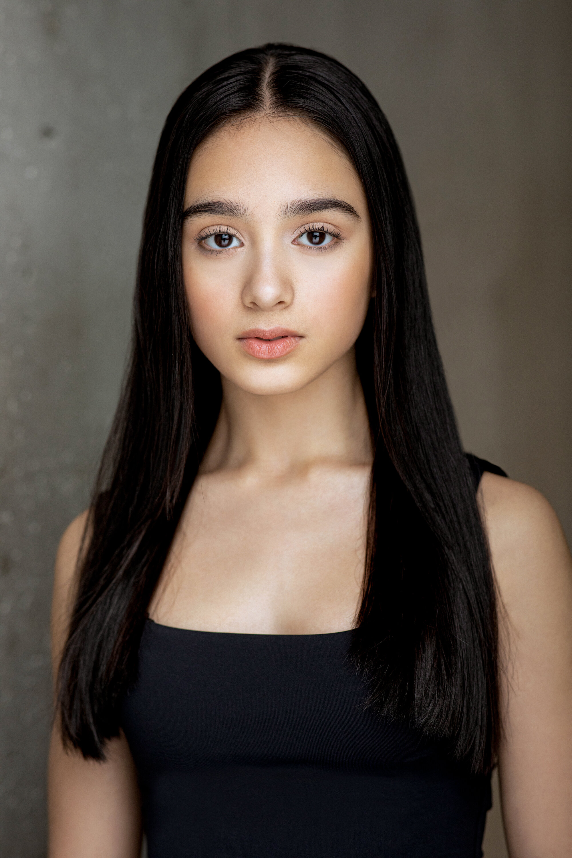 Olivia Morandin — Zoe Neuman