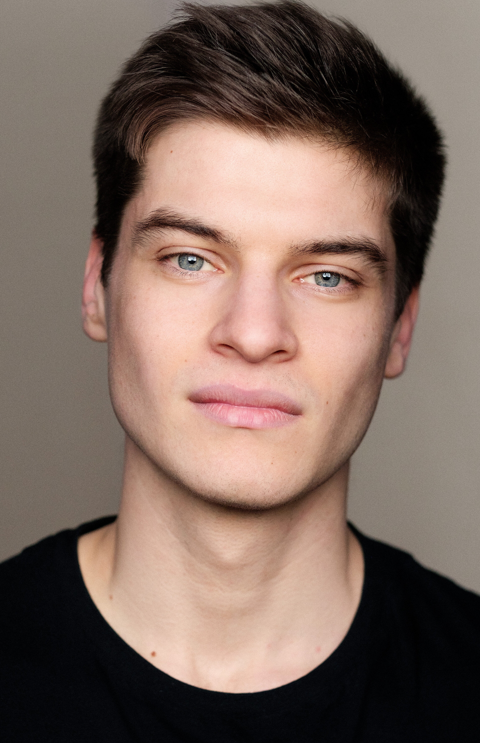 Lewis Hayes — Garett Gates