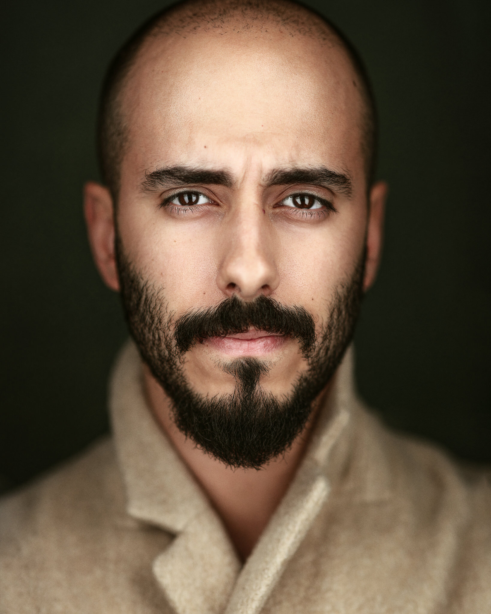Pedro Aijón — Waiter