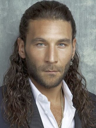 Zach McGowan — Dogknott