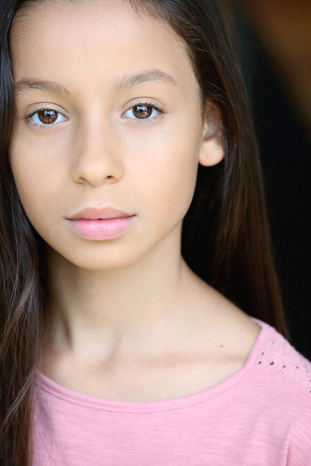Izabella Alvarez — Marta