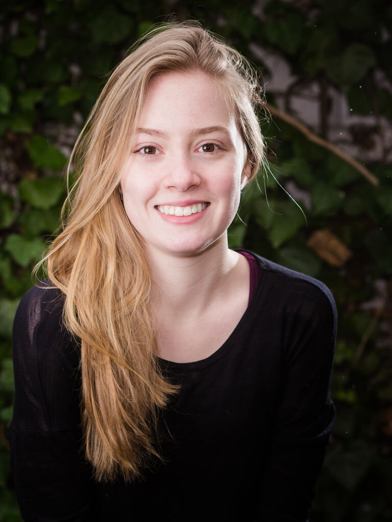 Lucy Ella von Scheele — Apple Pi Girl #2