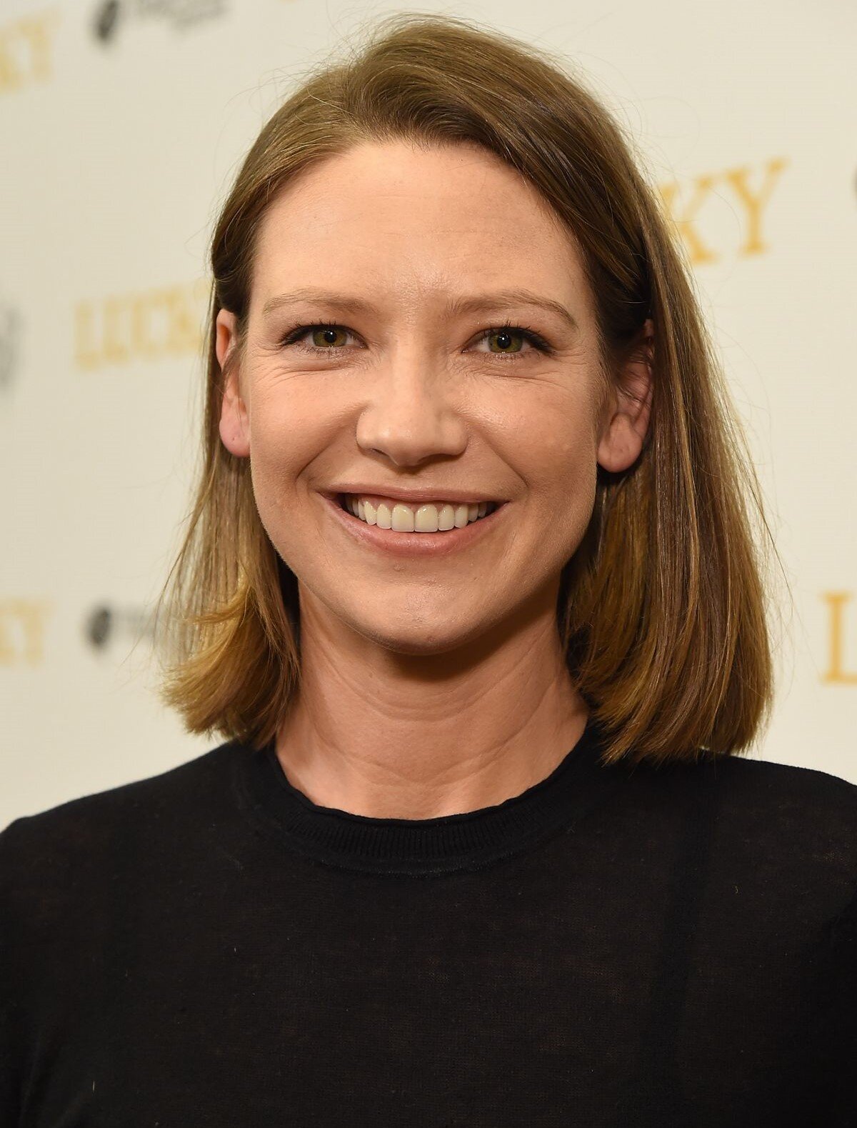 Anna Torv — Tess
