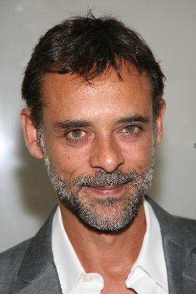Alexander Siddig — Dr. Ebling Mis