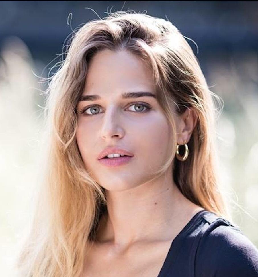 Stephanie Nur