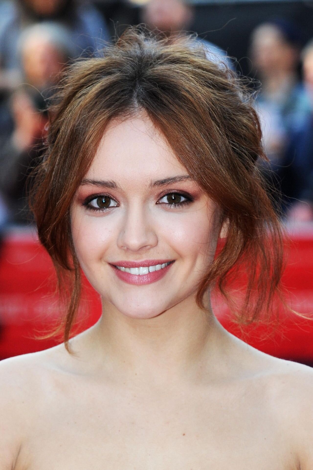 Olivia Cooke — Lady Alicent Hightower