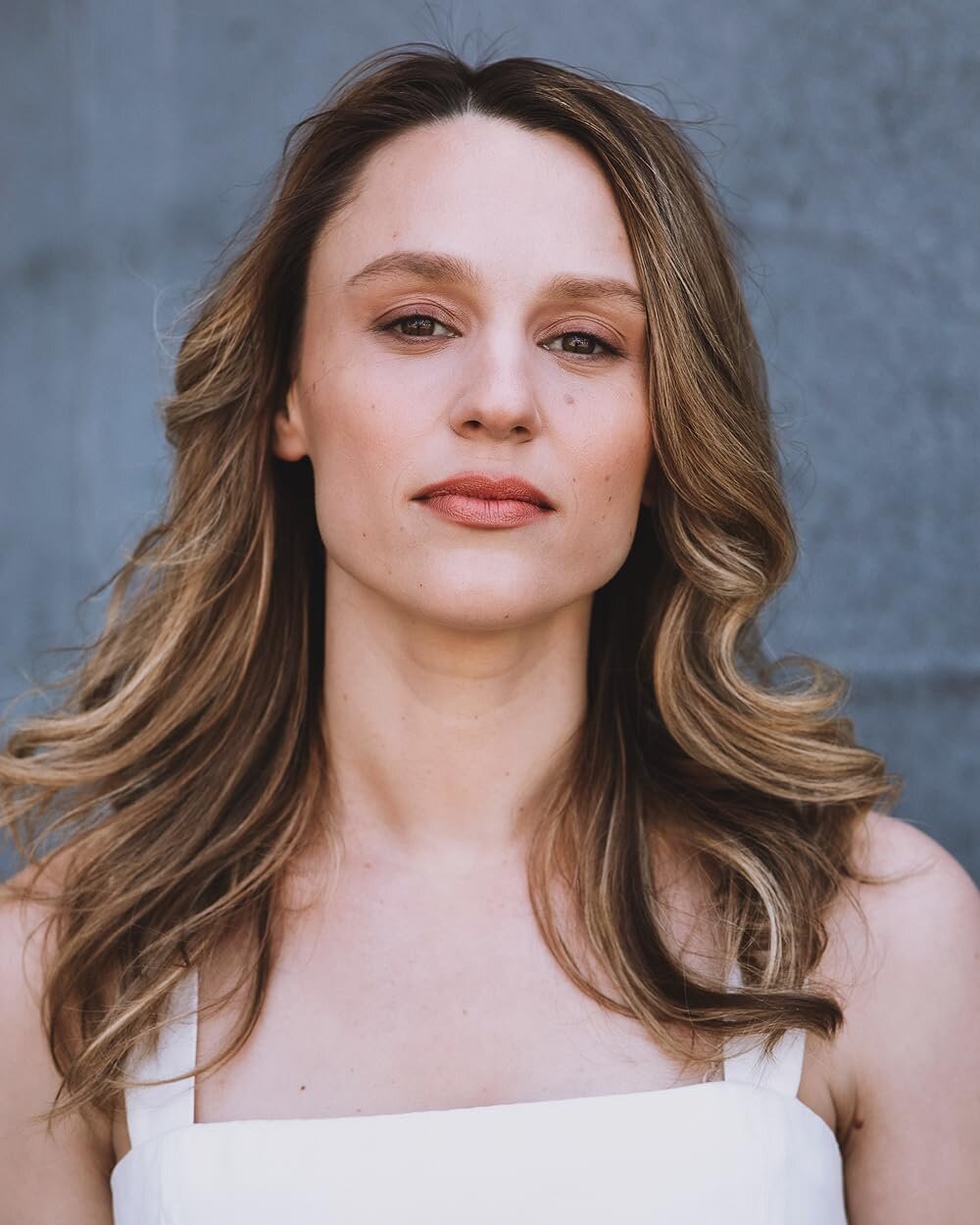 Caitlin McNerney — Annette