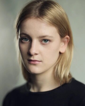 Phia Saban — Princess Helaena Targaryen