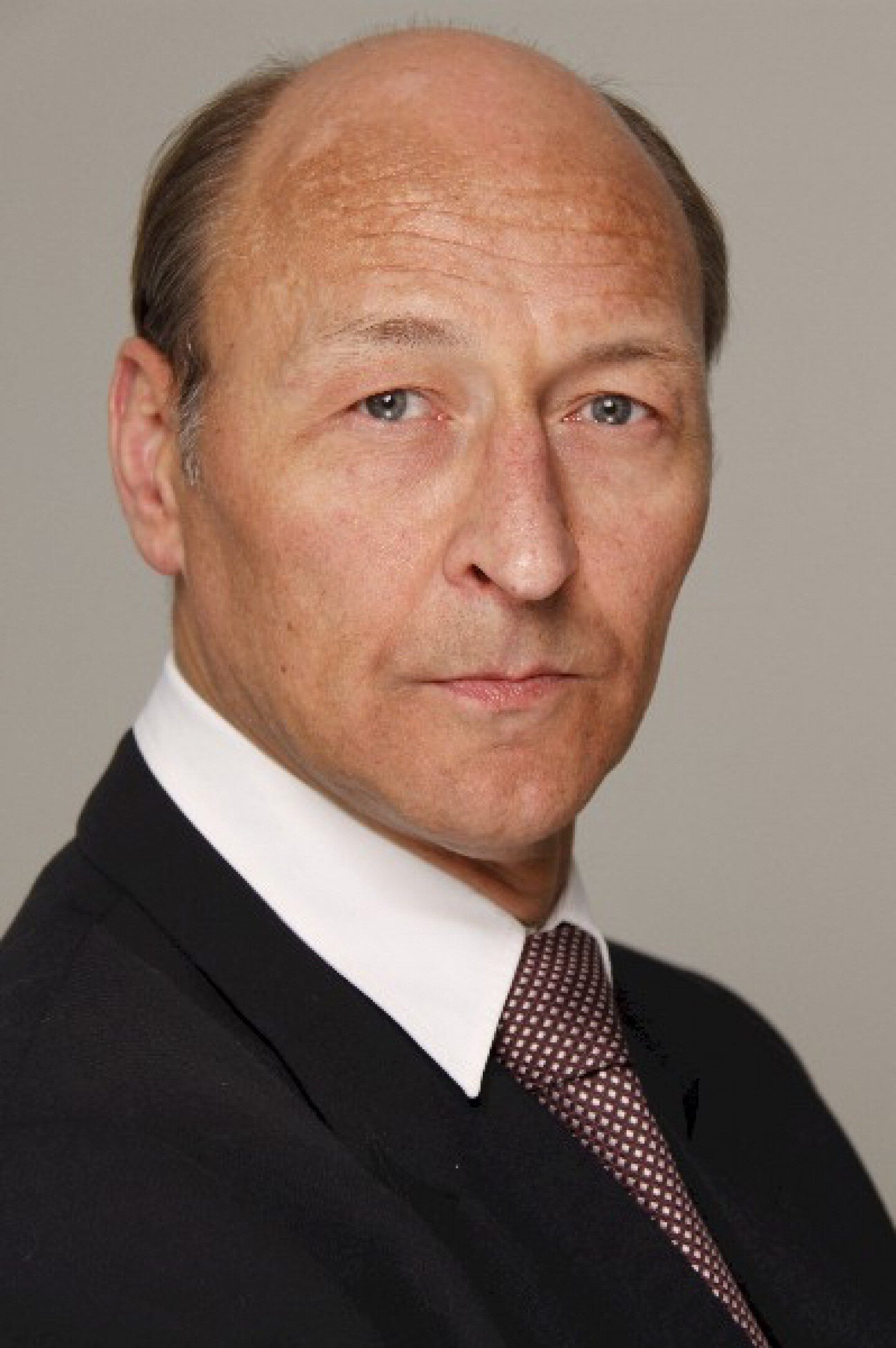 Vaidotas Martinaitis — Warden Melnikov