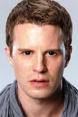 Luke Mably — DS Ivan Fisk