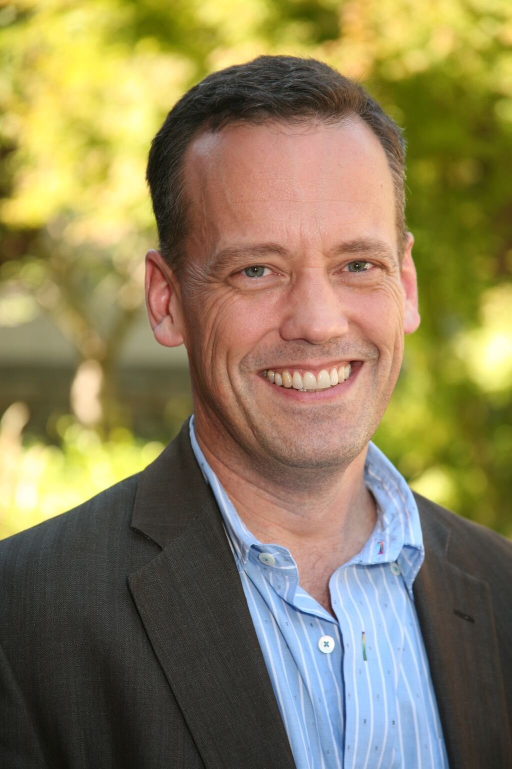 Dee Bradley Baker — Eagly