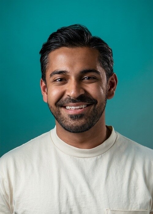Zeby Khan — Party Guest #1