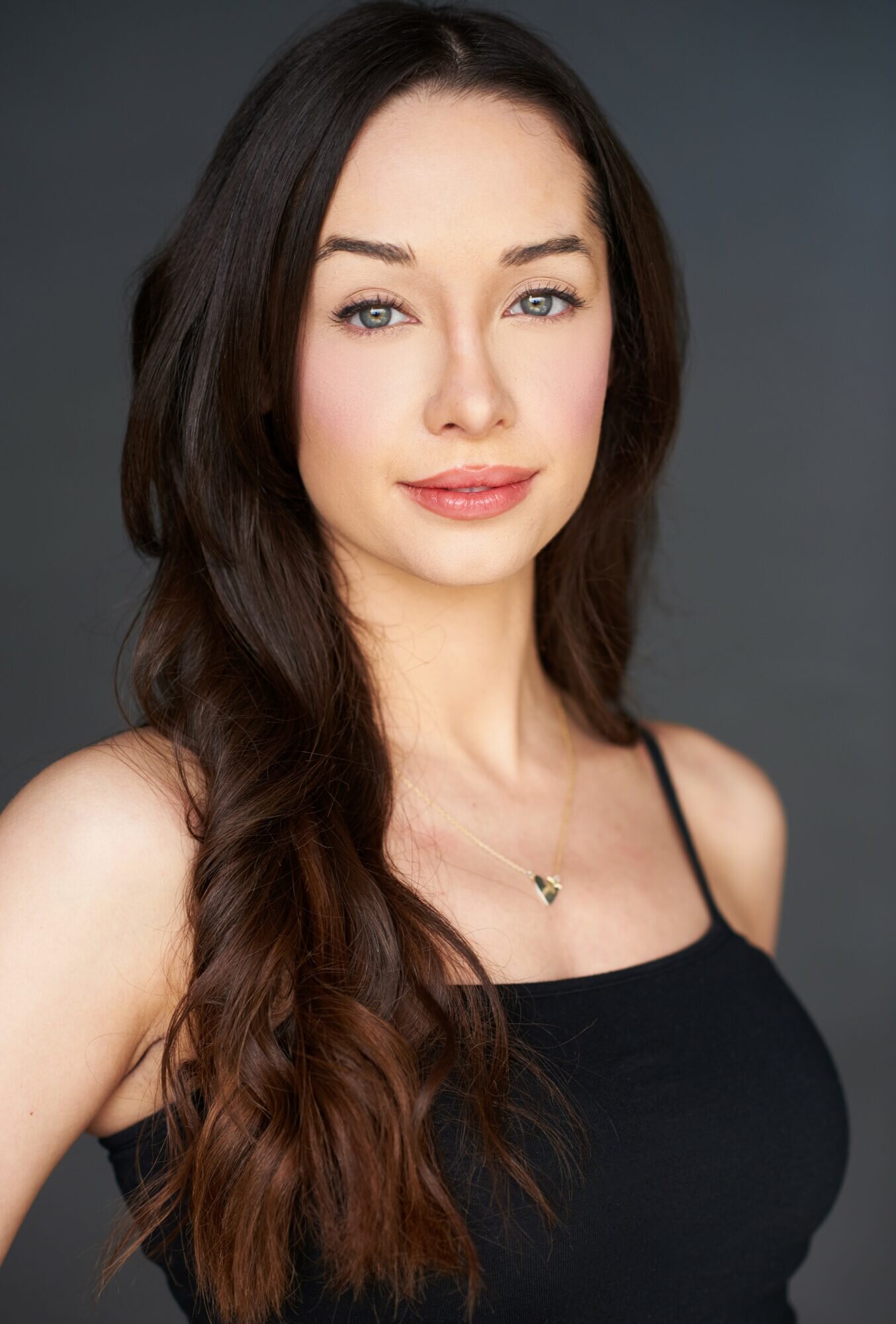 Samara Gonzalez — Hostess
