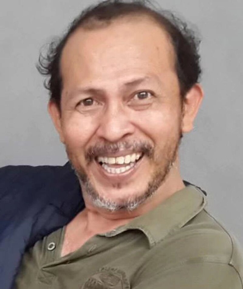 Yayu A.W. Unru — Agus Hidayat