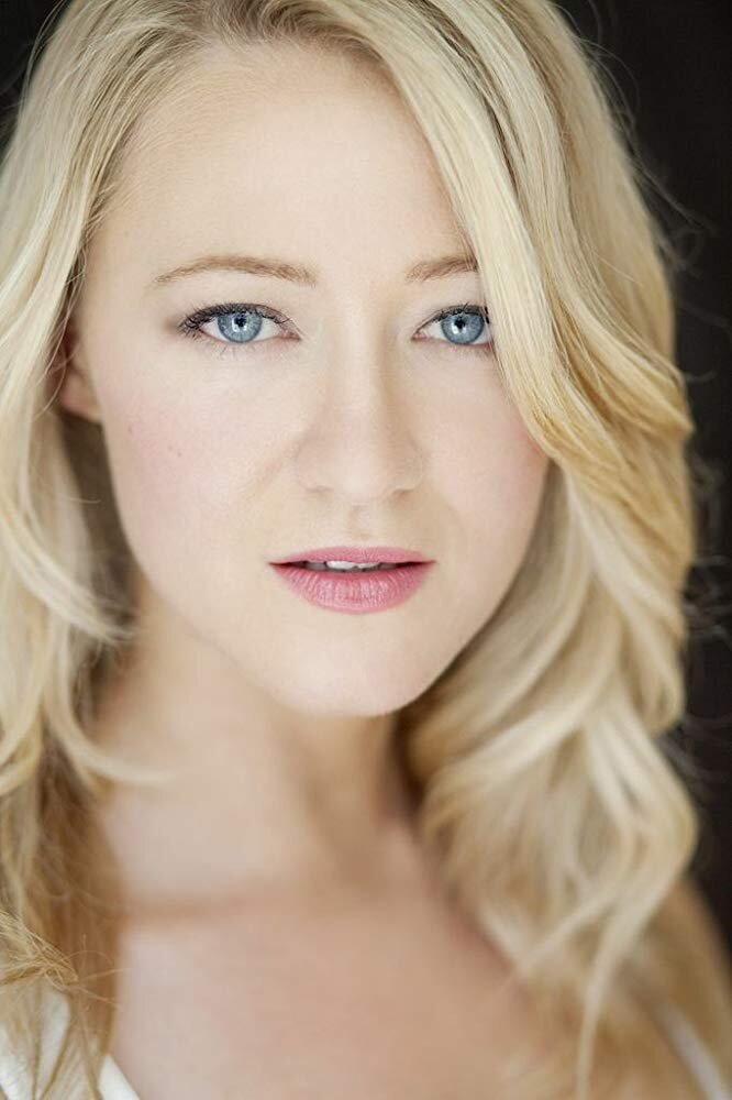 Siobhan Hewlett — Helen