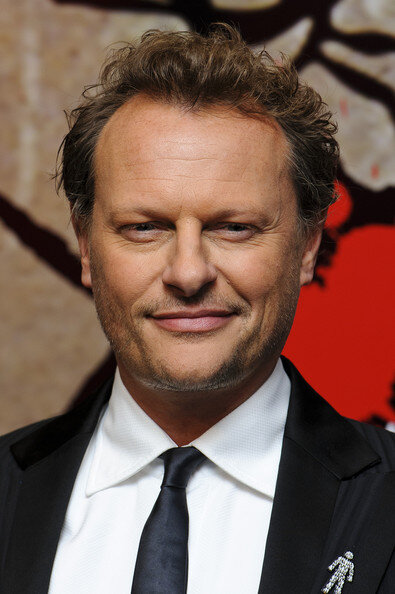 Neil Stuke — Home Secretary Neil Walsh