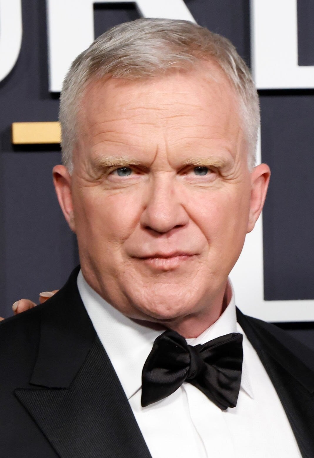 Anthony Michael Hall — Ron Kruger