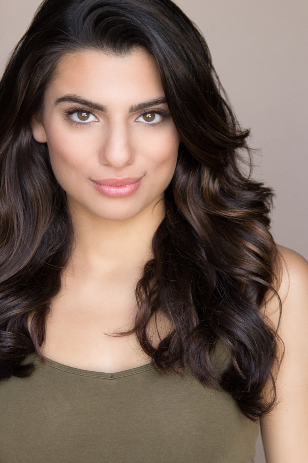 Claudia Doumit — Victoria Neuman