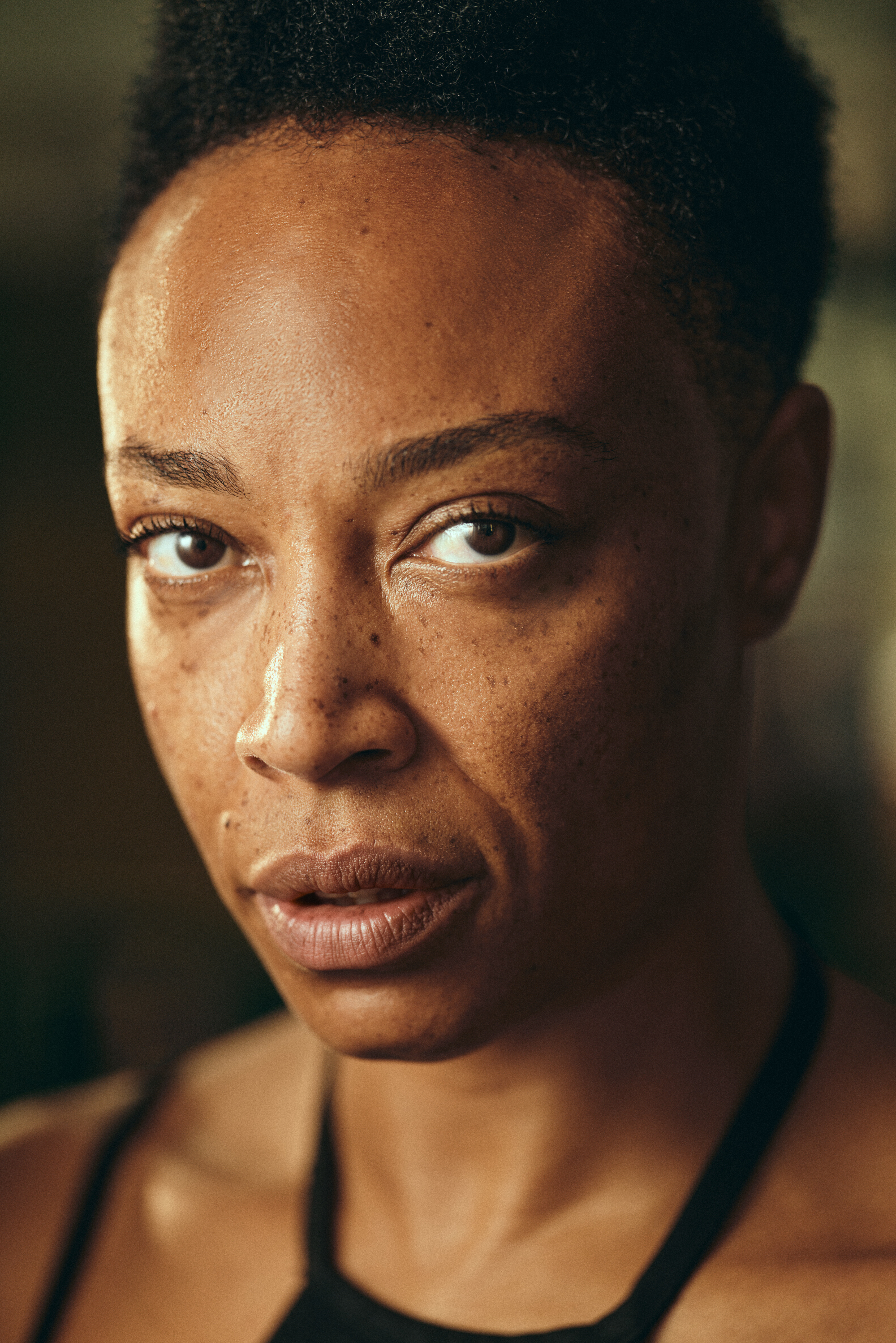 Gloria Adereti — Runner (Silo 1)